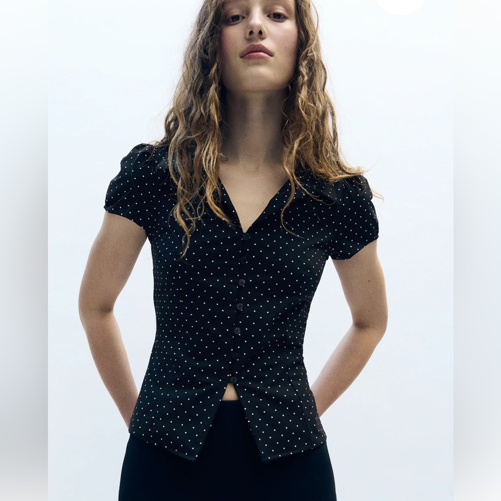 Button-Front Top with Collar - Picture 3 of 8